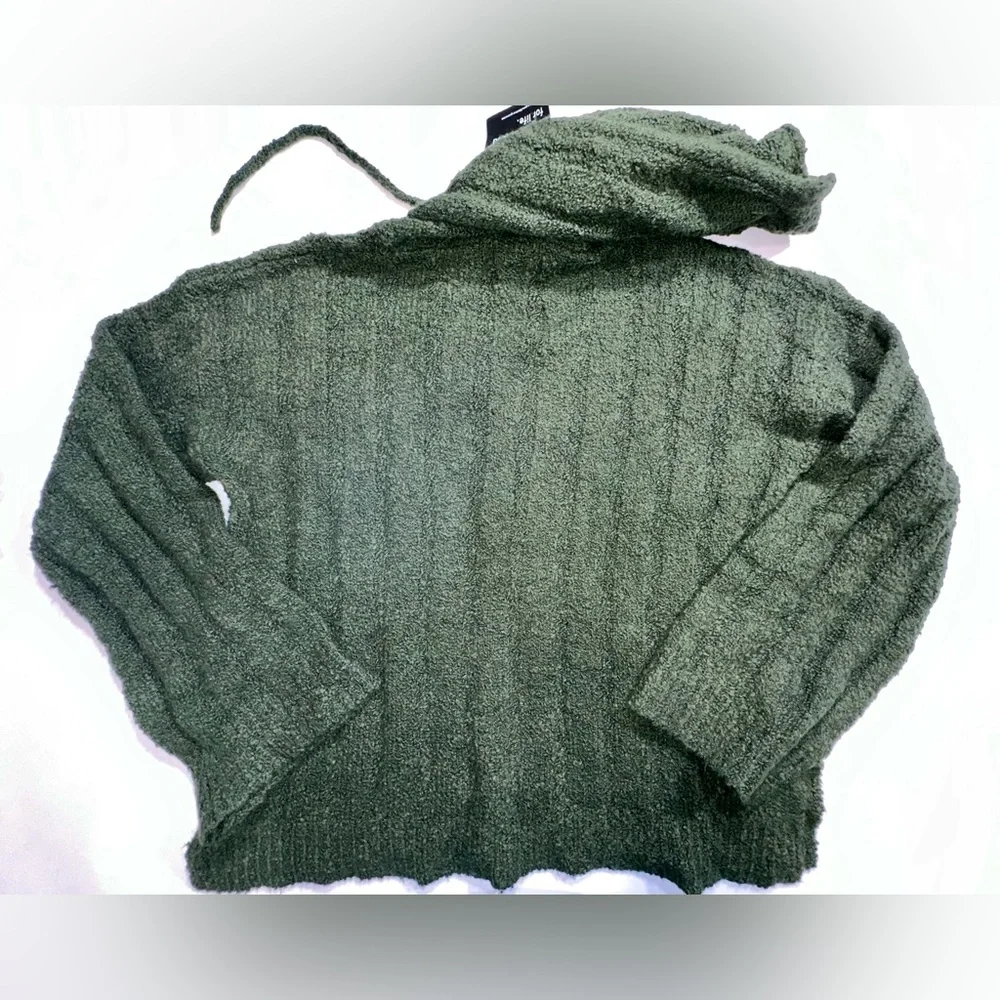 NWT ABLE Harlow Boucle hoodie sweater in Alpine‎ Green.